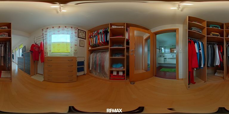 Wohnhaus - OG beghebarer Schrank 2