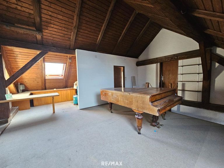 Dachboden Zimmer 1 