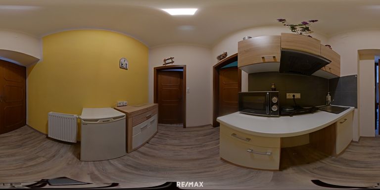 EG Gästeeingang Kochnische