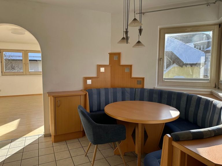 schöner Essplatz im Erker