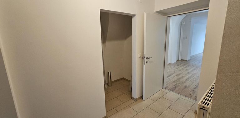 Kleiner Lagerraum im hinteren Geschäftsraum