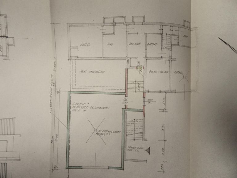 18 Keller u. Doppelgarage