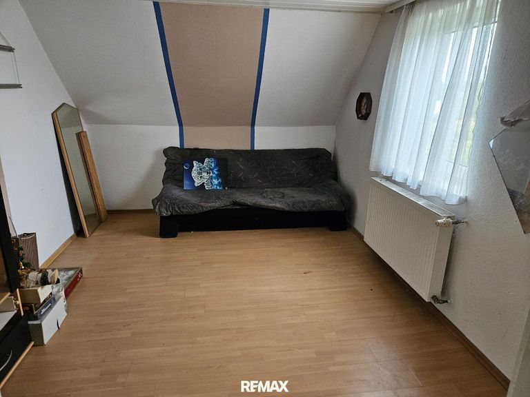 Zimmer 1 OG