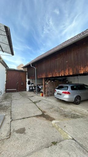 Hofeinfahrt