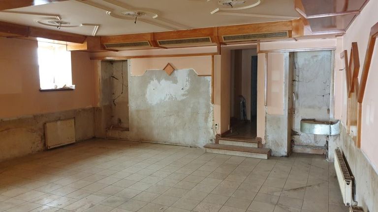 Raum 2 mit Zugang zu den Wc