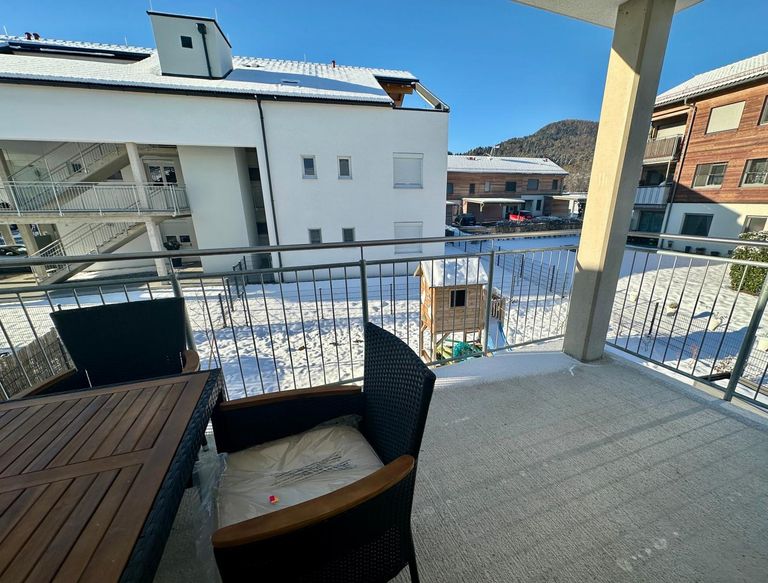 Überdachter Balkon