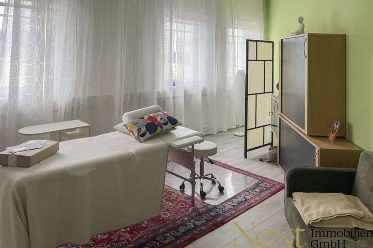 Büro mit ca. 27,92m²