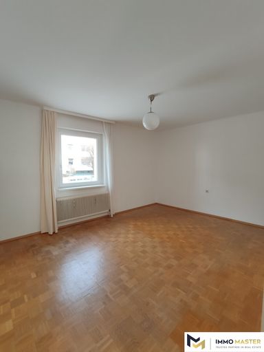 großes Schlafzimmer