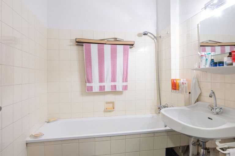 Innenansicht des Badezimmers