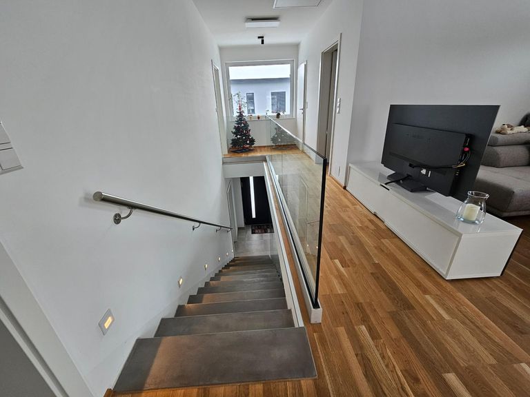 Küche mit Wohn Essbereich OG