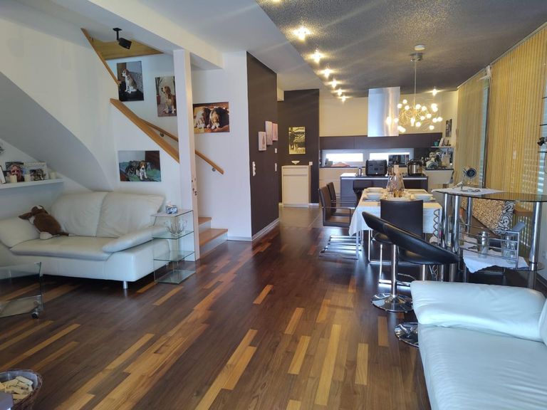 4e05abb6-53c4-4ff6-87e7-2a47560f6308