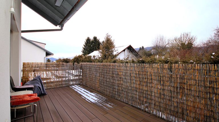 Großer uneinsehbarer Balkon