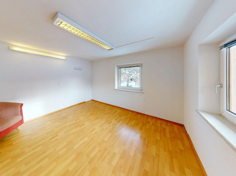 Tarrenz - Geschäftsobjekt - Raum I