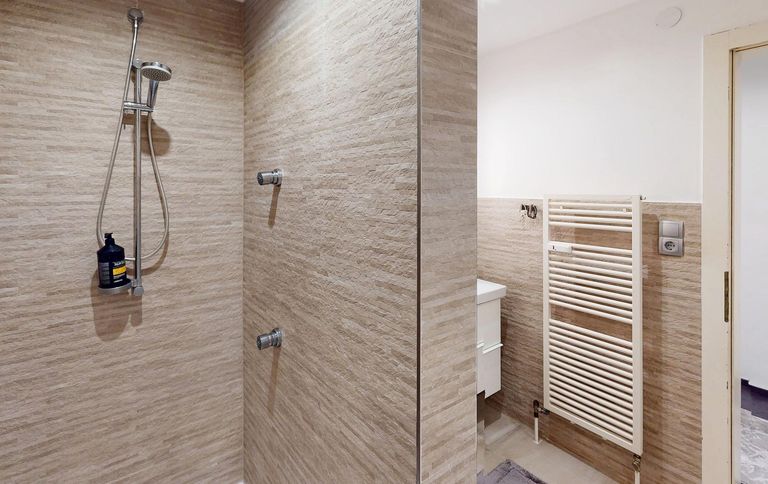 Ötztal Bahnhof - Wohnung - Badezimmer