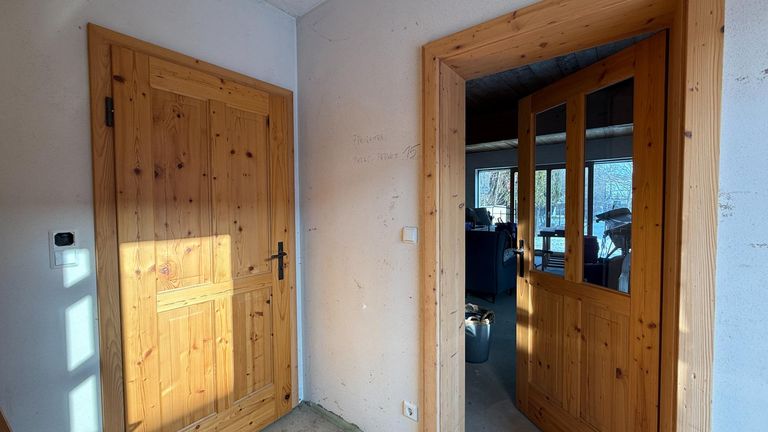 Gästebereich mit WC und Dusche