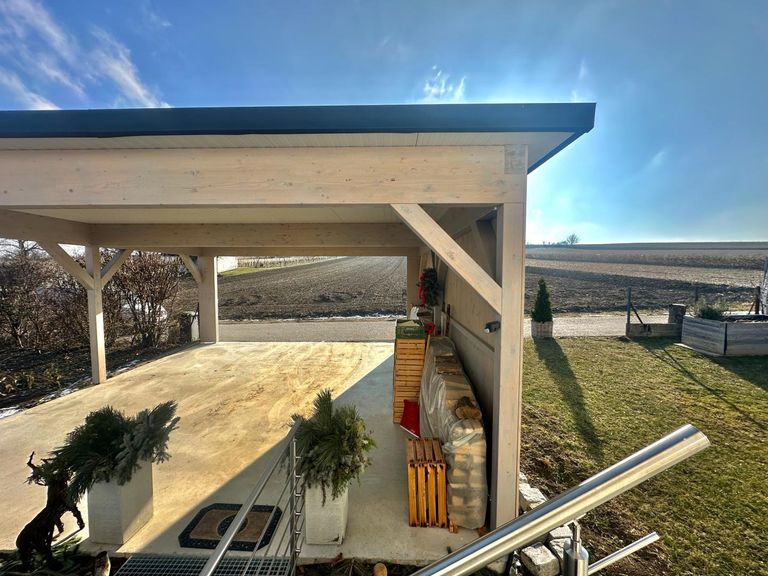 Carport