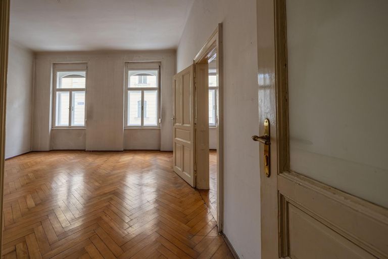 Zimmer EG