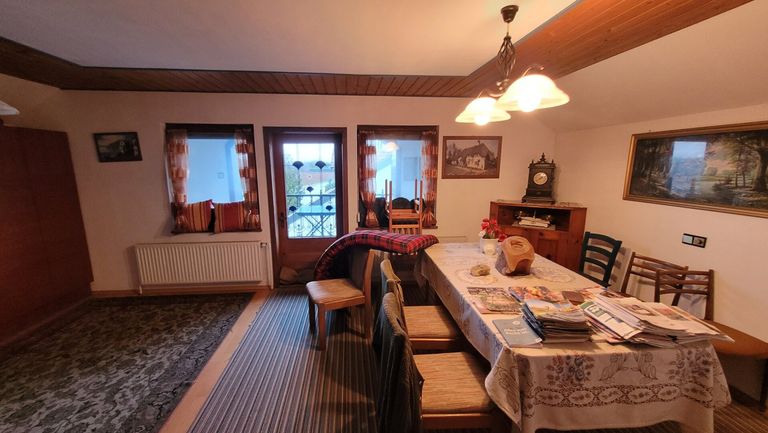 Haupthaus - OG - Wohnzimmer