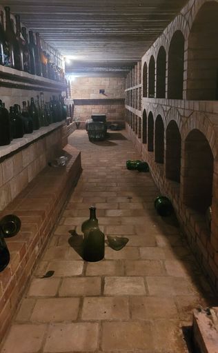 Haupthaus - Keller - Erdkeller