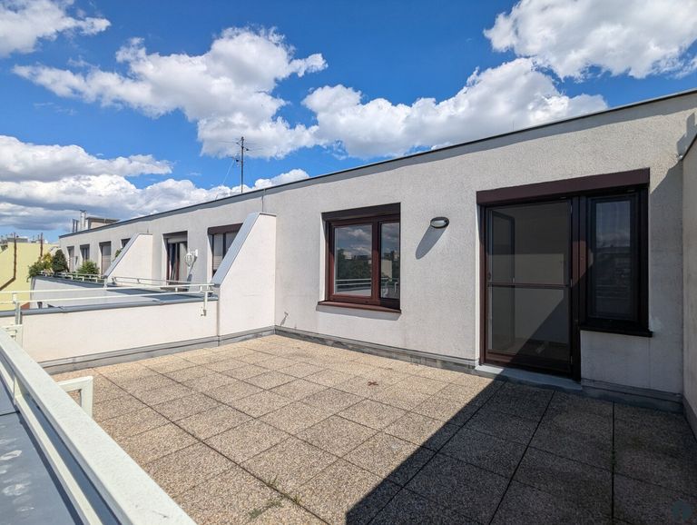 Zugang vom Wohn-Essbereich