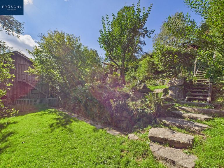 Abgang zu den Pferdestallungen