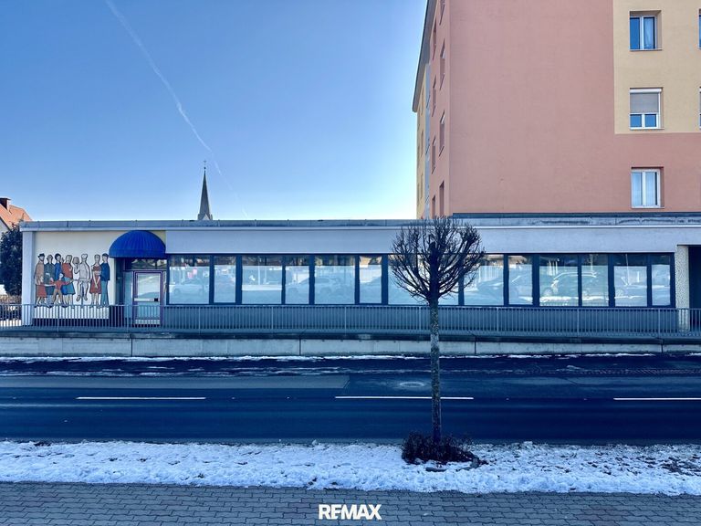 Außenansicht straßenseitig