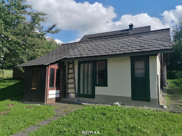 Nebengebäude mit Kleintierstall