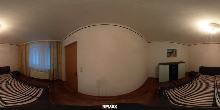 9 Schlafzimmer EG
