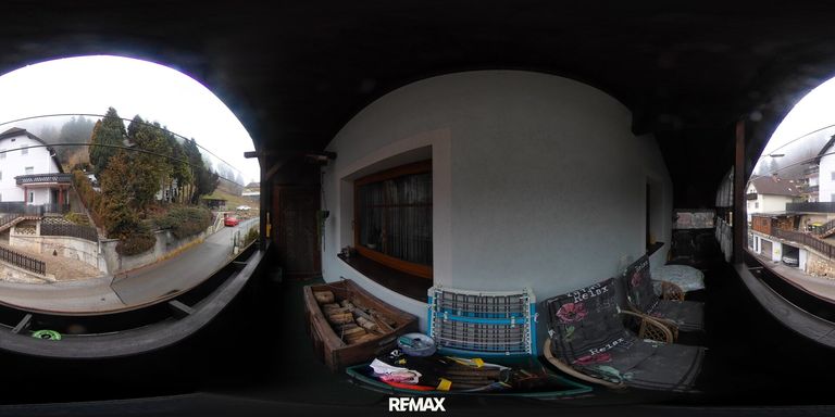 23 Balkon OG