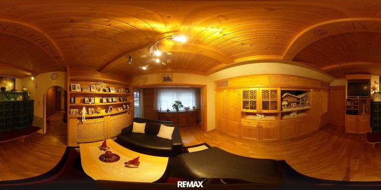 17 Wohnzimmer OG