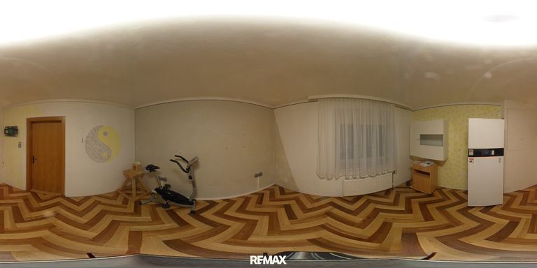 12 Zimmer EG