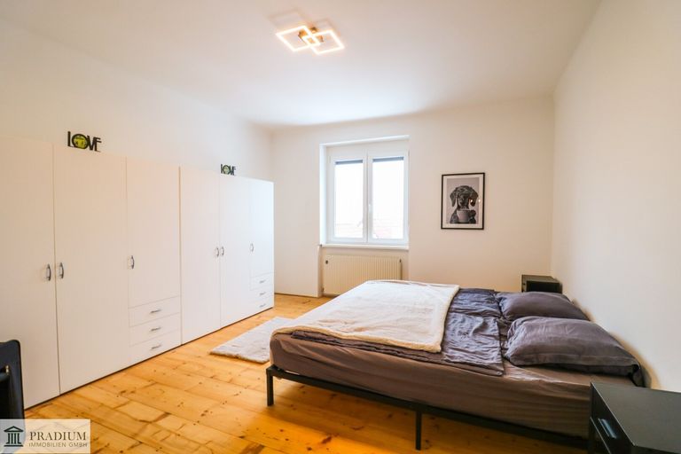 aktuell Schlafzimmer (Wohnzimmer möglich)
