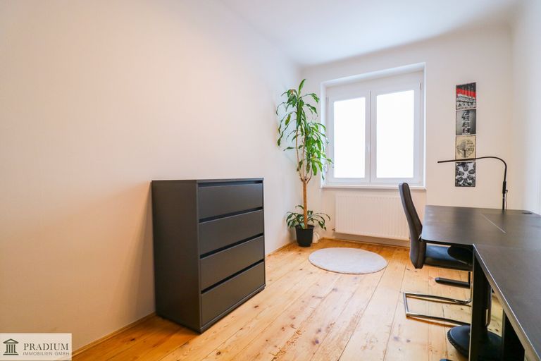 Arbeitszimmer (Kinderzimmer)