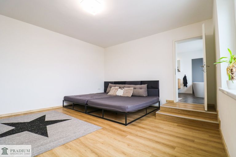 aktuell Wohnzimmer (Masterbedroom möglich)