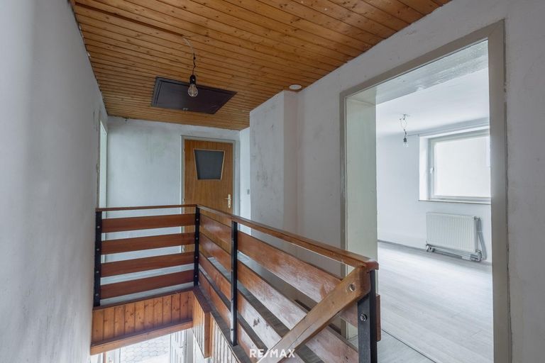 OG_Nebengebäude_Vorraum