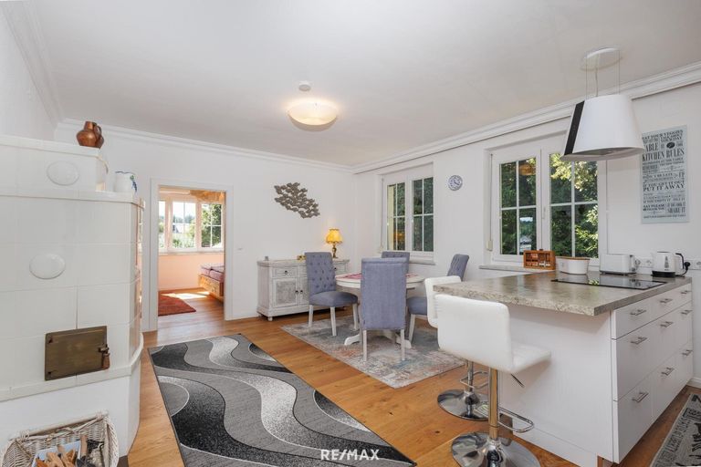 Küche und Essbereich