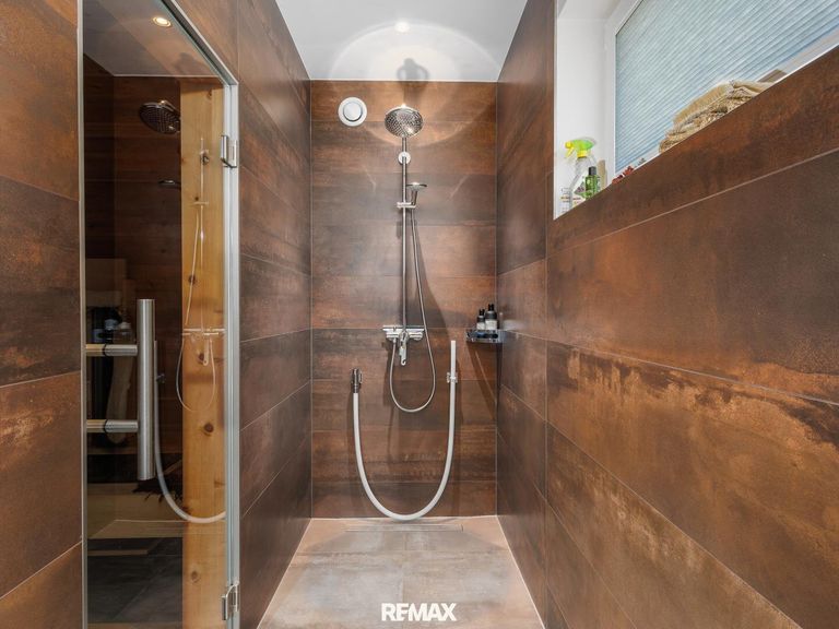Dusche