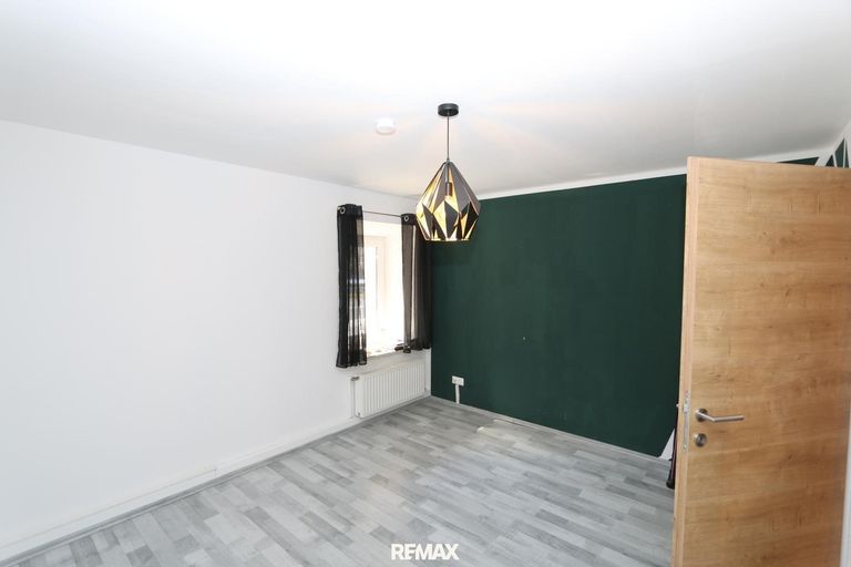 Zimmer 1 EG