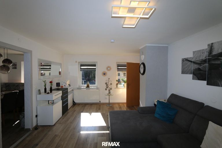 Wohnzimmer Wohnung 1 OG