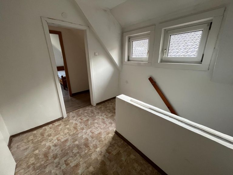 Stiegenaufgang - Wohneinheit 2