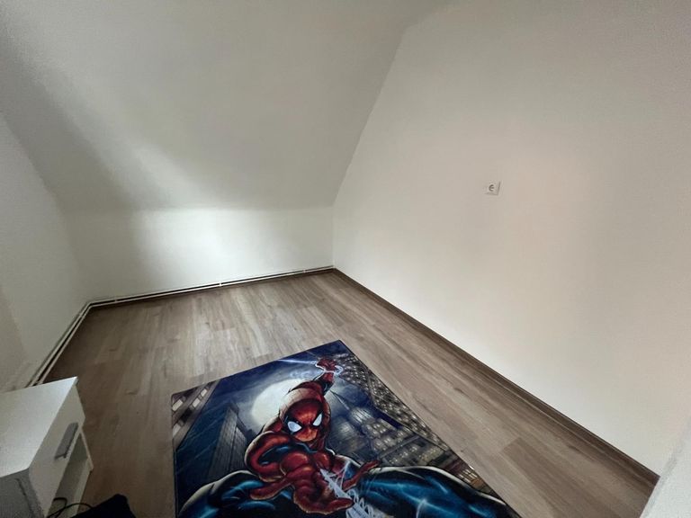 Zimmer Dachgeschoss -  Wohneinheit 2