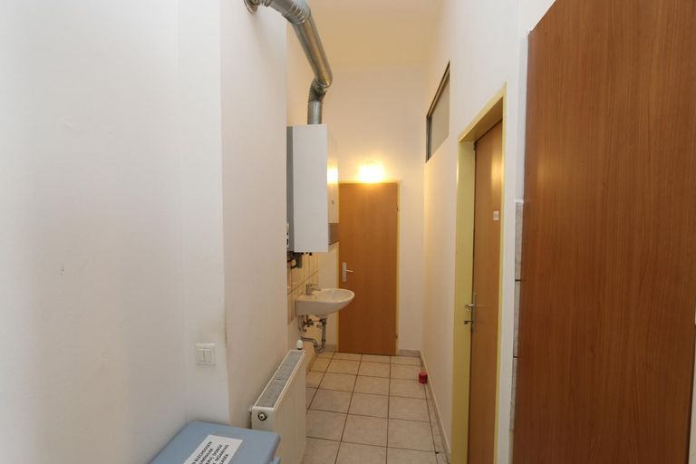 Top 3 Flur, Waschbecken