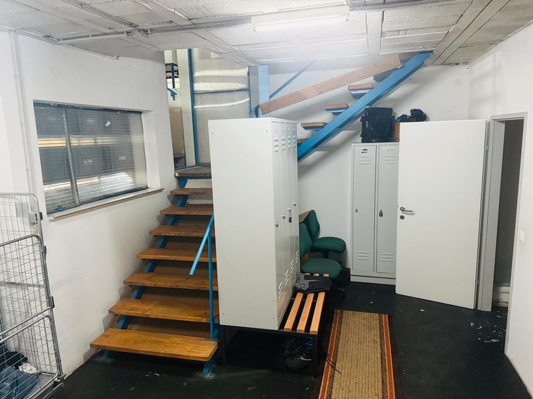 EG WC & Umkleideraum