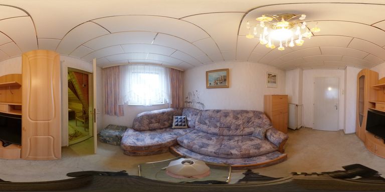Zimmer 2 OG
