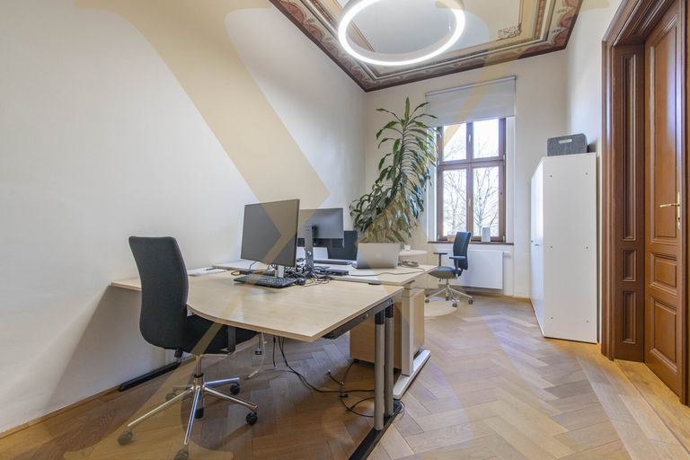 Büro