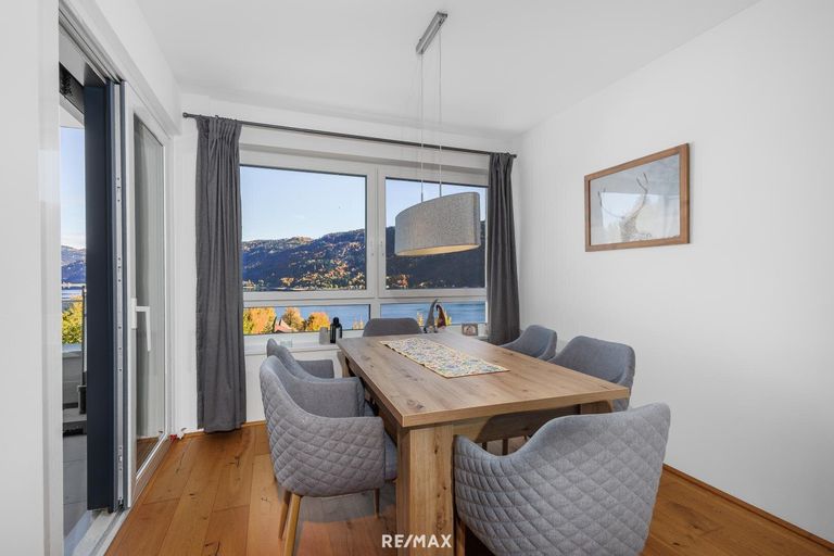 Esstisch mit Aussicht