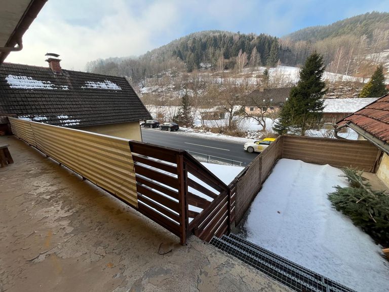 Balkon und Terrasse