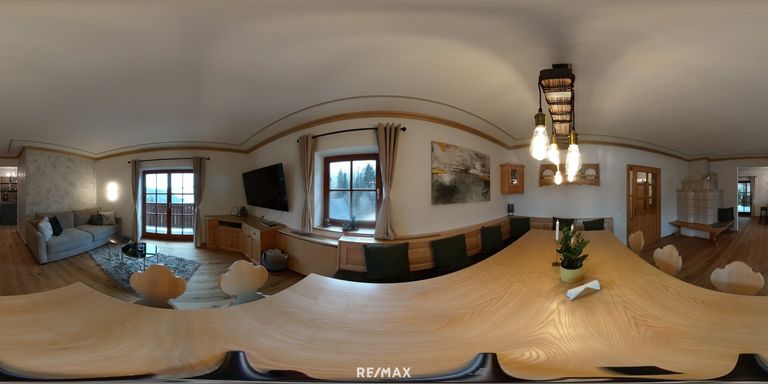 Haupthaus wohnen - essen