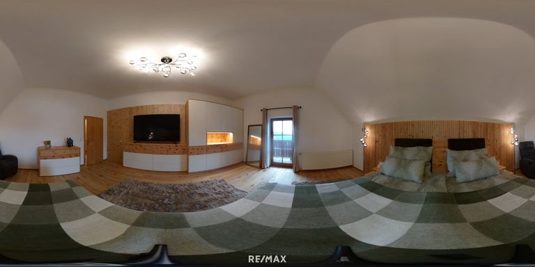 Schlafzimmer OG mit Zirbenbett