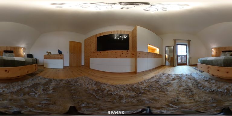 Schlafzimmer OG mit Zirbenbett